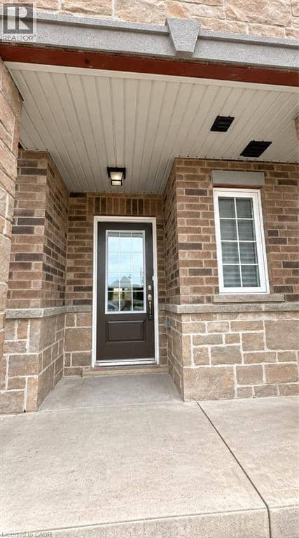 30 LINDEN PARK Lane — photo 2 of 27