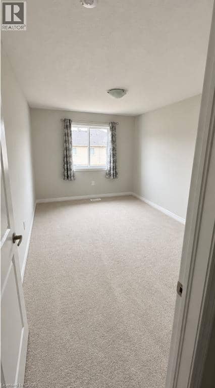 30 LINDEN PARK Lane — photo 3 of 27