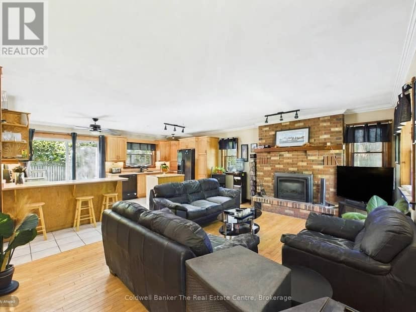 135 Segwun Boulevard, Gravenhurst, photo 3