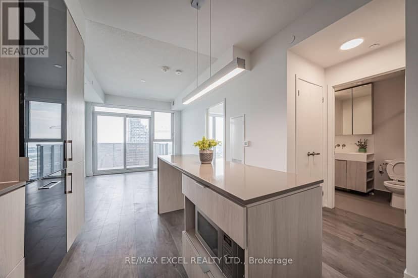 3311 - 20 Richardson Street — photo 9 of 40