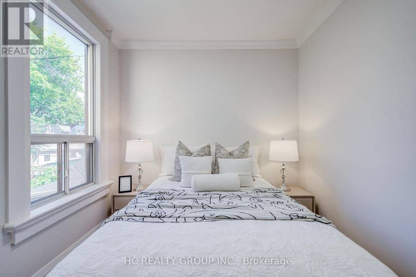64 Wales Avenue — photo 30 of 32