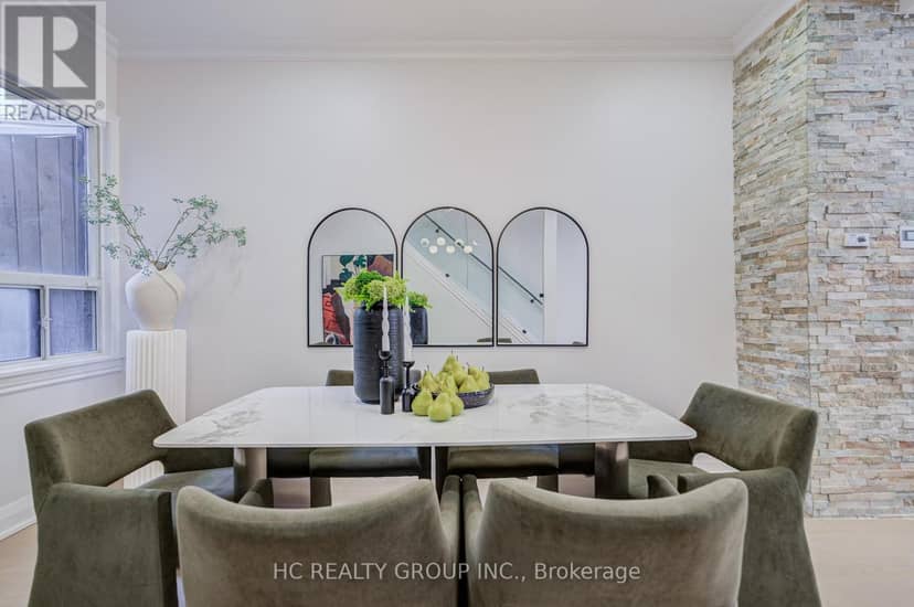 64 Wales Avenue, Toronto, photo 4