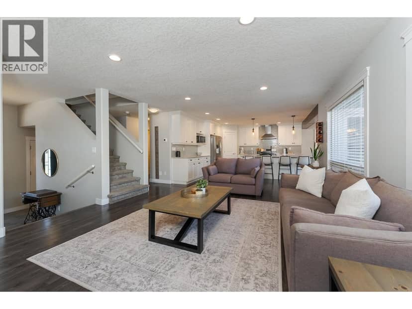 7661 CREEKSIDE WAY, Prince George, photo 6