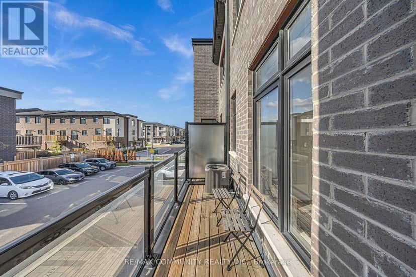 419 - 2550 Castlegate Crossing — photo 11 of 33