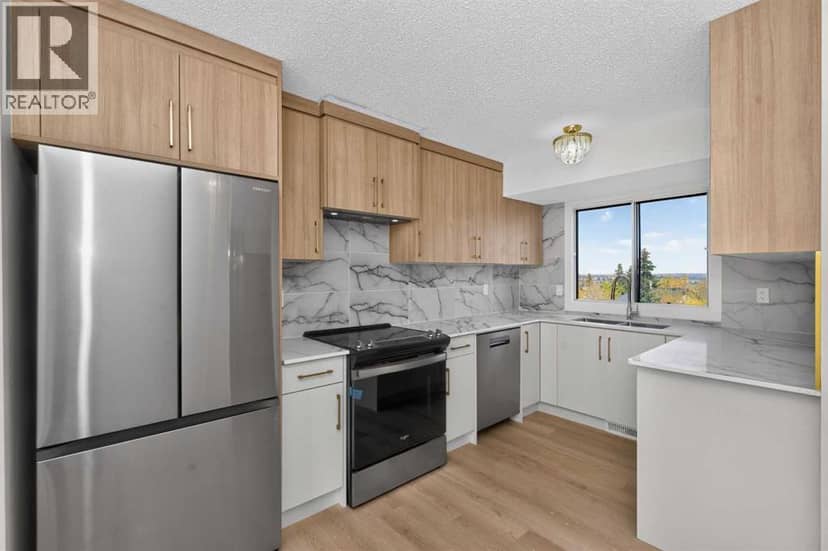 63 Beaconsfield Crescent NW, Calgary, photo 7