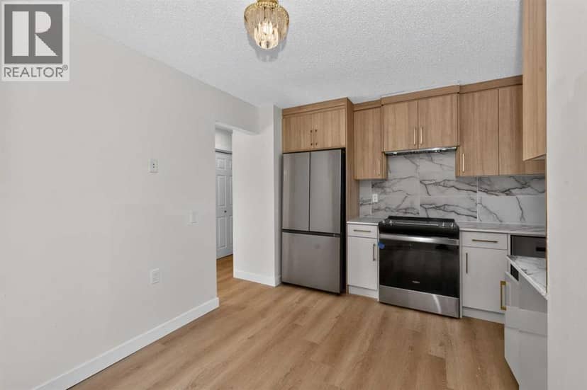63 Beaconsfield Crescent NW — photo 9 of 28