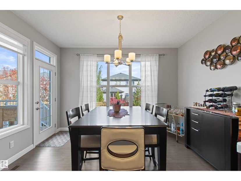 6124 175 AV NW — photo 21 of 40