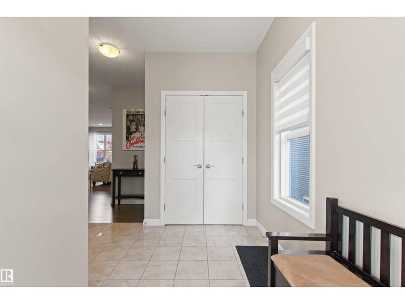 6124 175 AV NW, Edmonton, photo 3