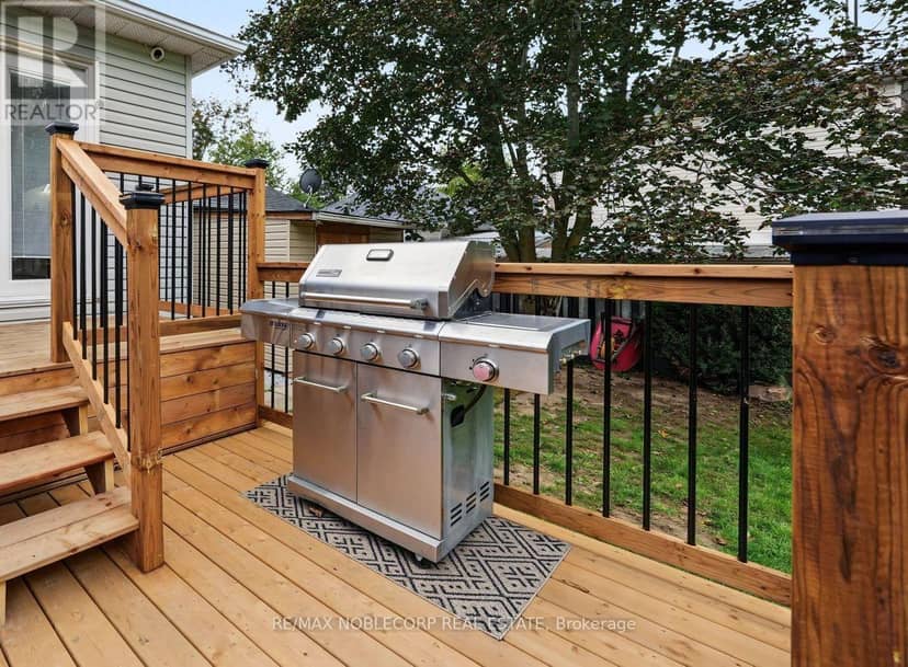 76 Edenbridge Drive — photo 23 of 27