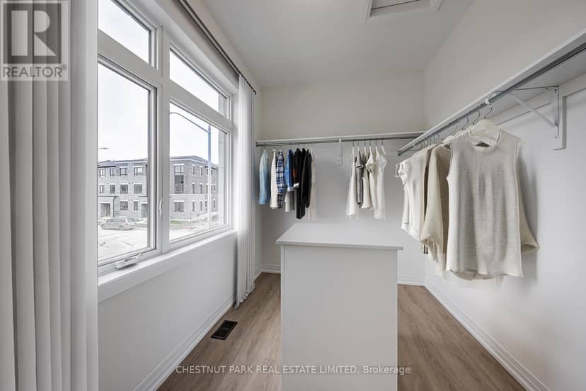 41 Robert Eaton Avenue — photo 15 of 39