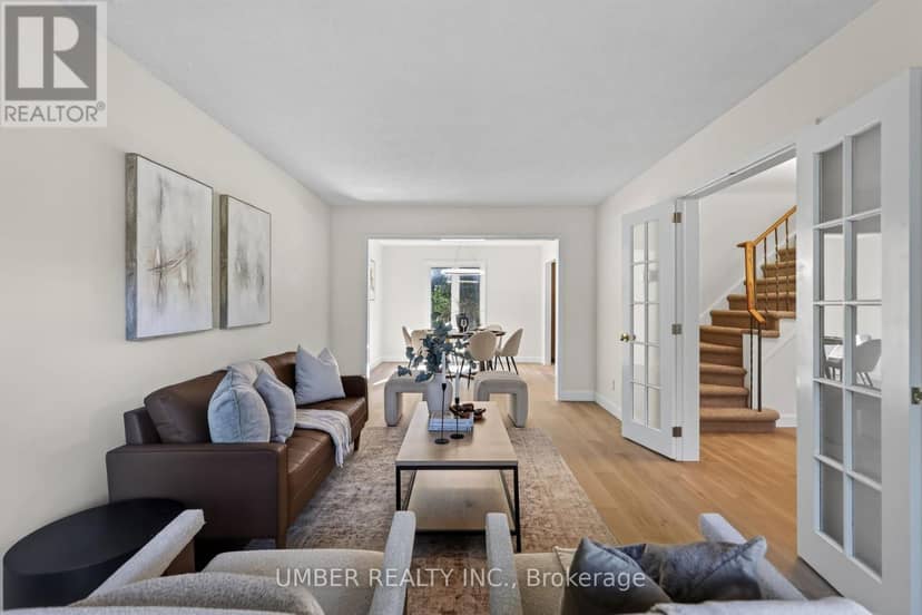 120 Hawk Crescent — photo 9 of 40