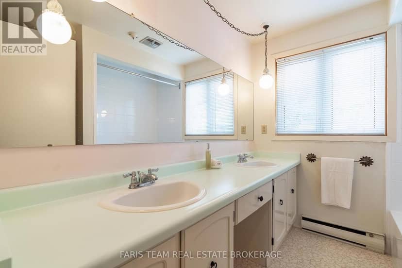 40 Stunden Lane — photo 18 of 36