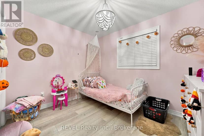 3370 Cardinal Drive — photo 32 of 40