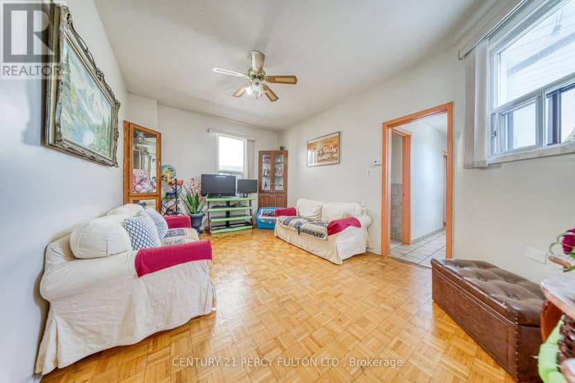 15 Haverson Boulevard, Toronto, photo 6
