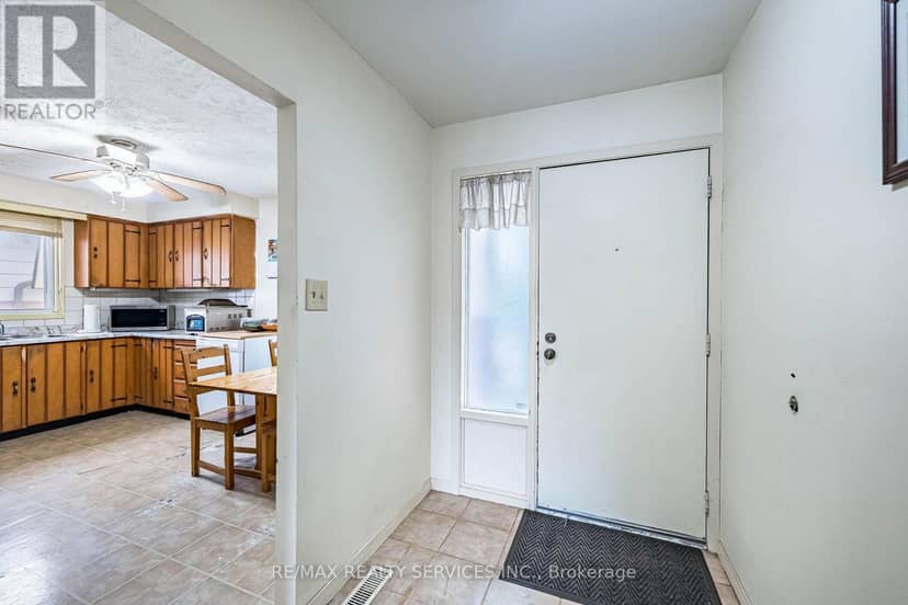 42 Linkdale Road — photo 16 of 28