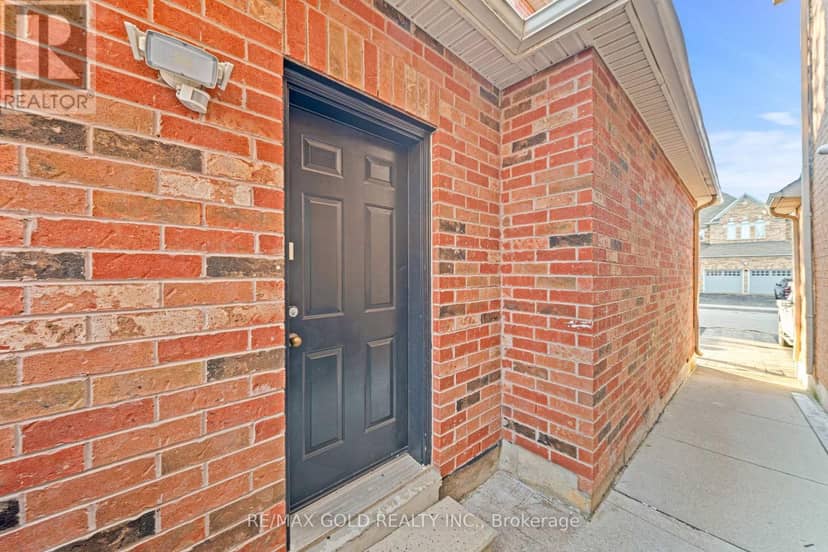 11 Maple Valley Street — photo 20 of 27
