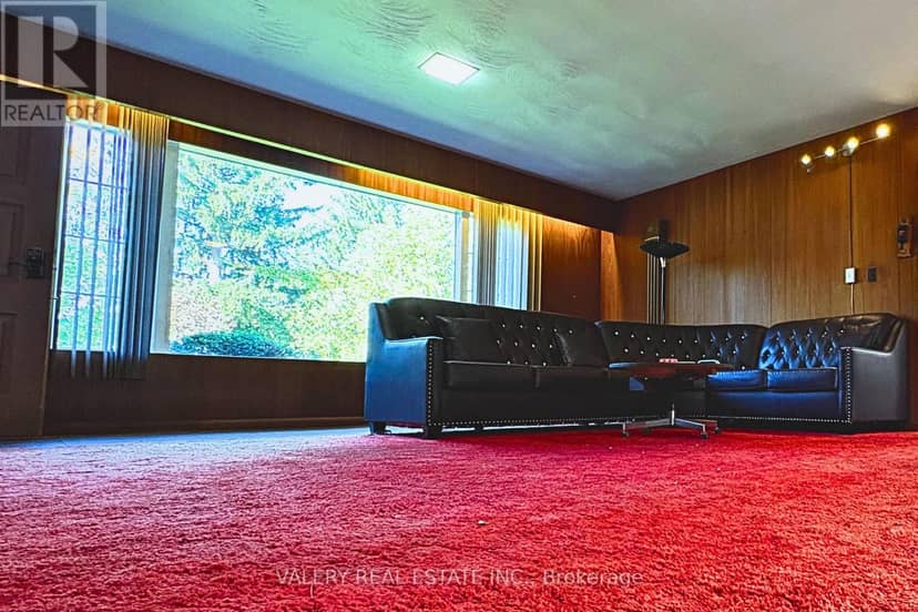87 Cedar Brae Boulevard SE — photo 9 of 10
