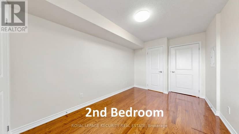 406 - 8026 Kipling Avenue — photo 31 of 40
