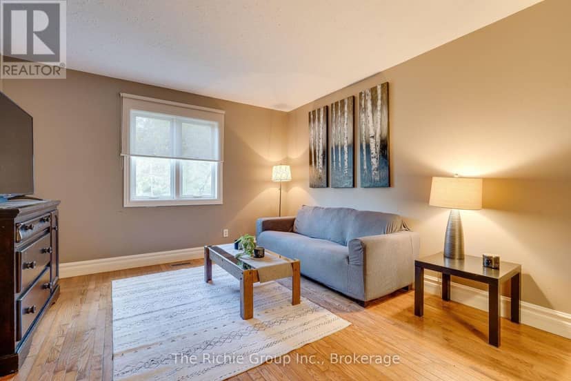 5 Shell Crescent — photo 10 of 24