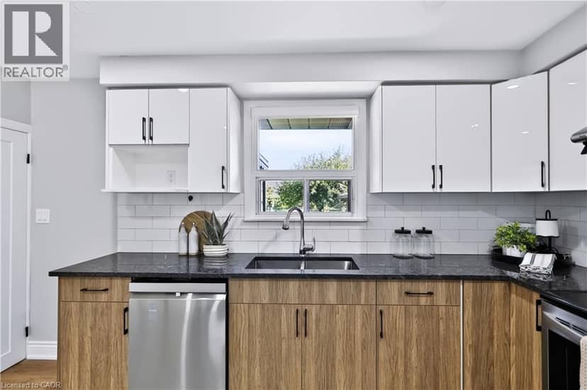 38 DEERHURST Road, Hamilton, photo 8