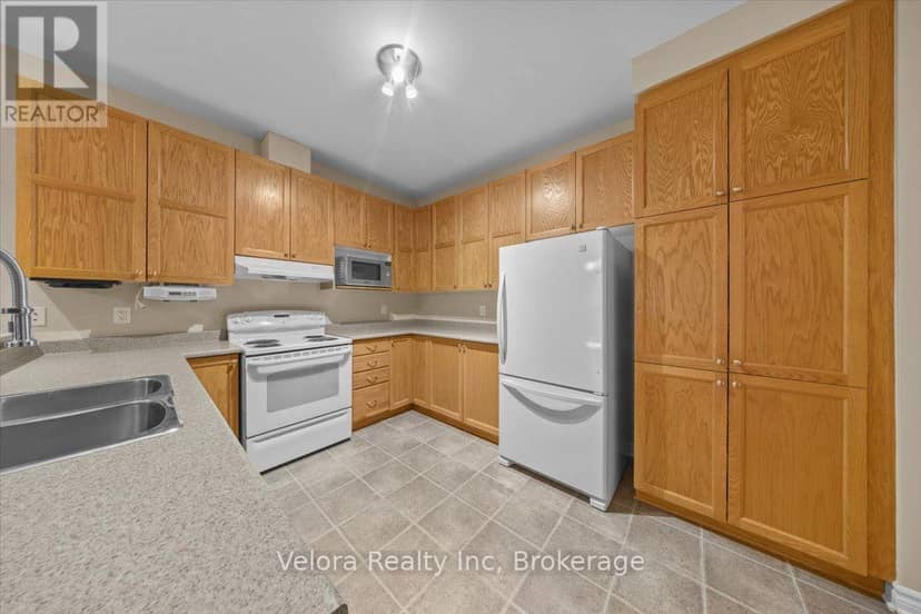 199 Hartsmere Drive — photo 13 of 40