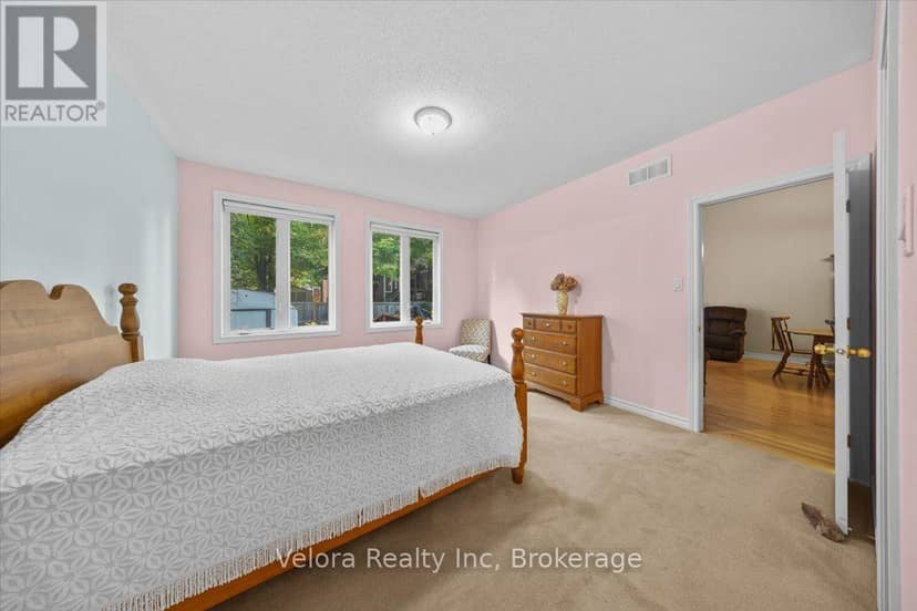 199 Hartsmere Drive — photo 22 of 40
