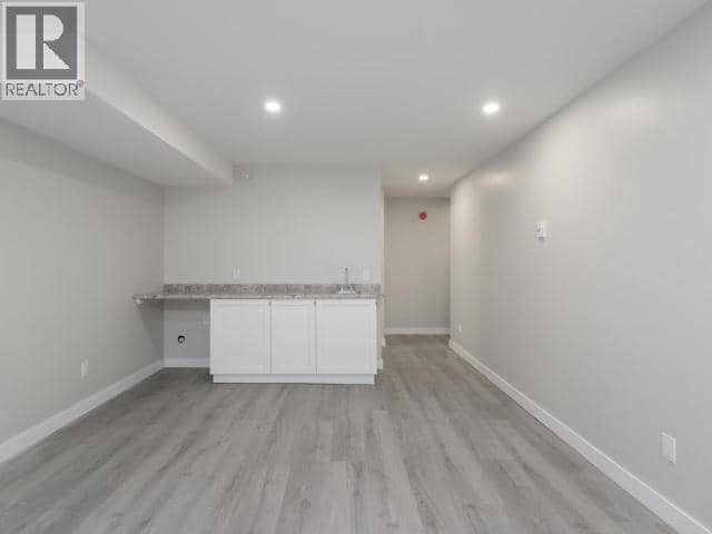 127-18 Azure Road — photo 16 of 25