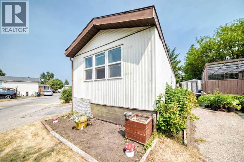 350, 3223 83 Street NW, Calgary, photo 3