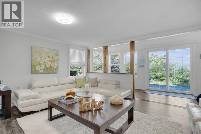 3692 Beverly Glen ... — photo 16 of 40