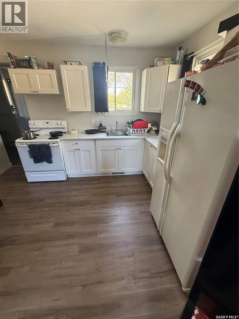 871 110th STREET, North Battleford, photo 4