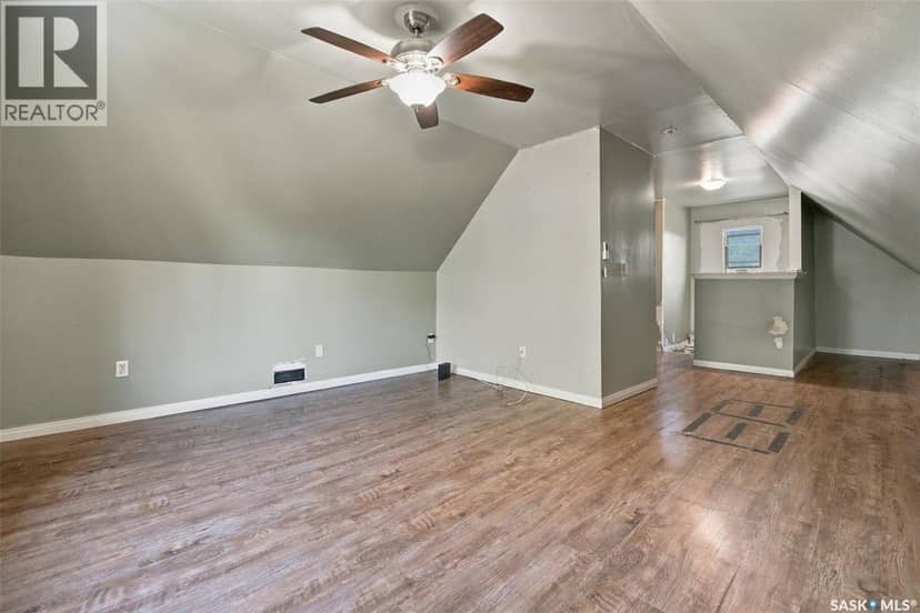 1371 Princess STREET — photo 32 of 40