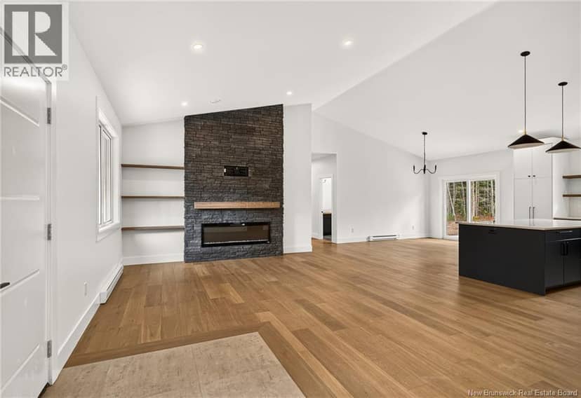 62 Maefield Street — photo 14 of 40