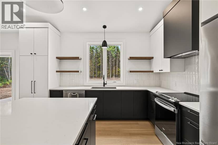 62 Maefield Street — photo 19 of 40