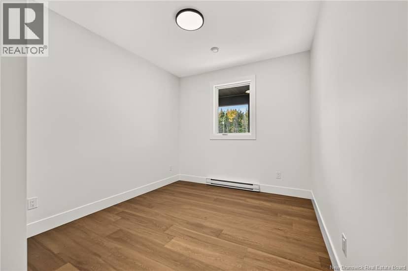 62 Maefield Street — photo 30 of 40