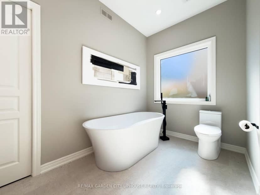 45 Oarsman Crescent — photo 14 of 38