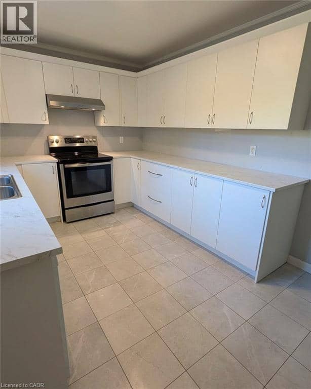 193 MILL Street S — photo 12 of 24