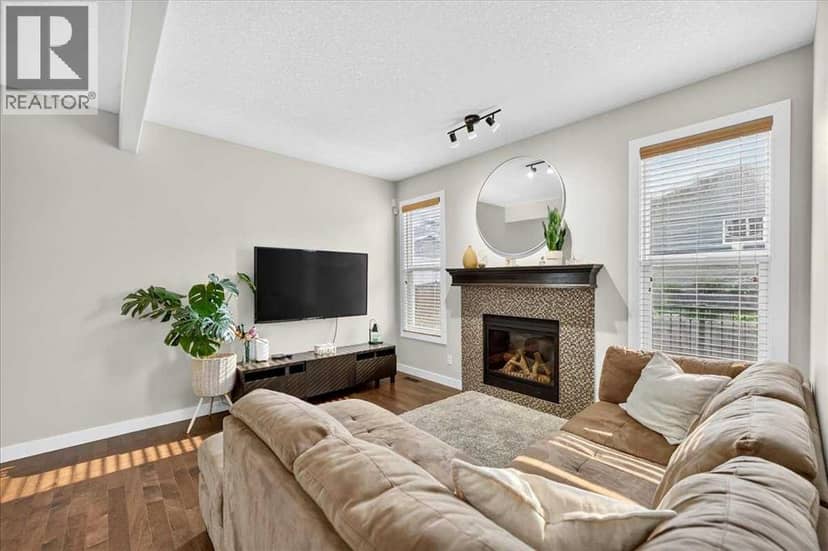 28 Evansborough Gate NW — photo 17 of 40