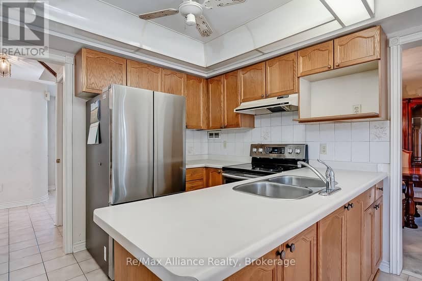 2151 Pineview Drive — photo 16 of 40