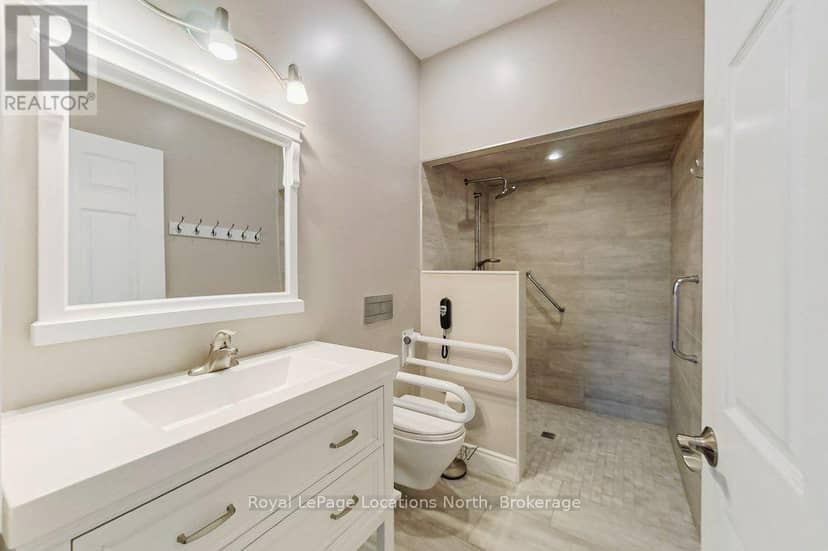 52 Thomas Drive — photo 25 of 39
