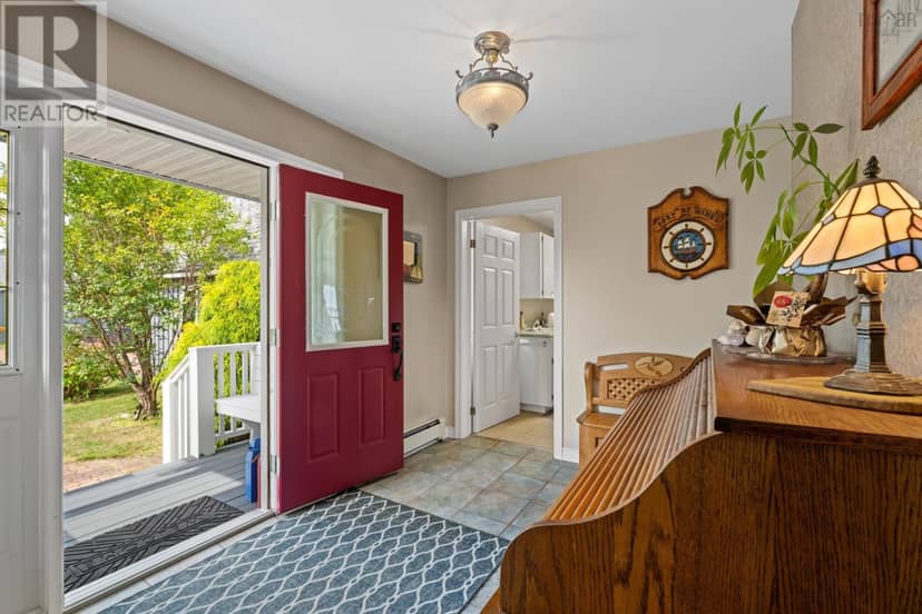 19 Graves Island Road — photo 6 of 40