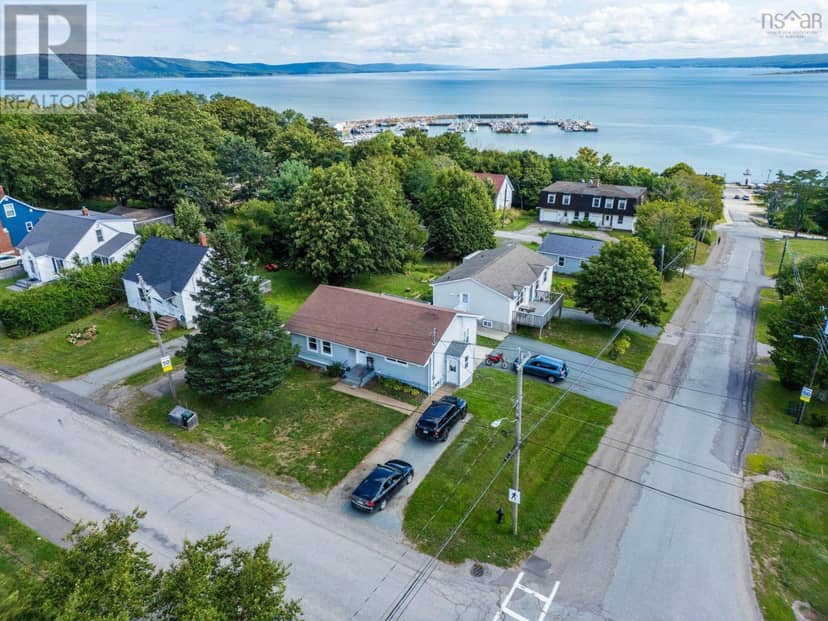 126 King Street, Digby