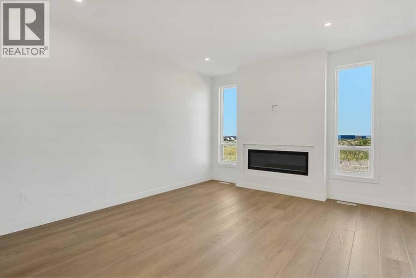 10237 128 Avenue — photo 10 of 18