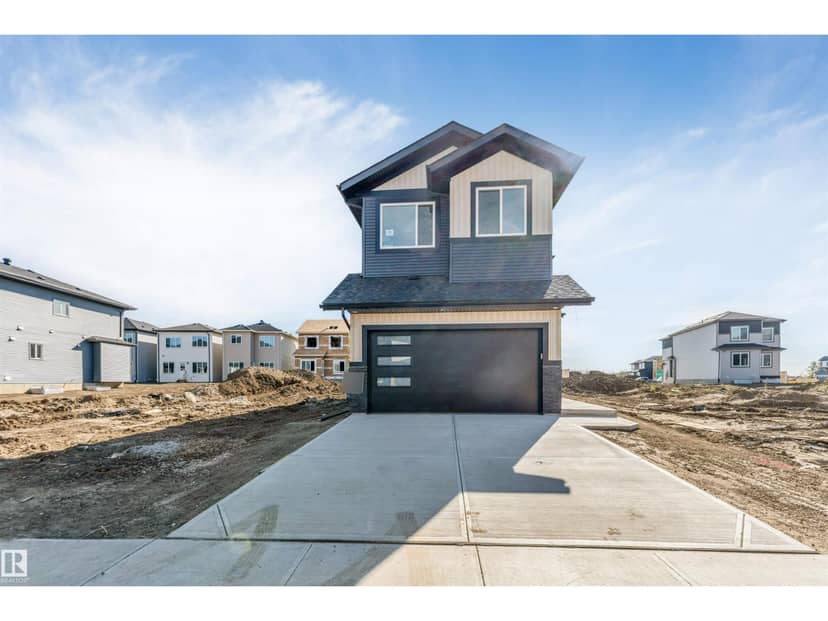 4707 17 AV SW SW, Edmonton, photo 2