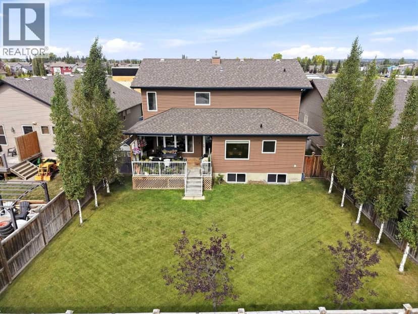 4016 45 Avenue, Sylvan Lake, photo 5