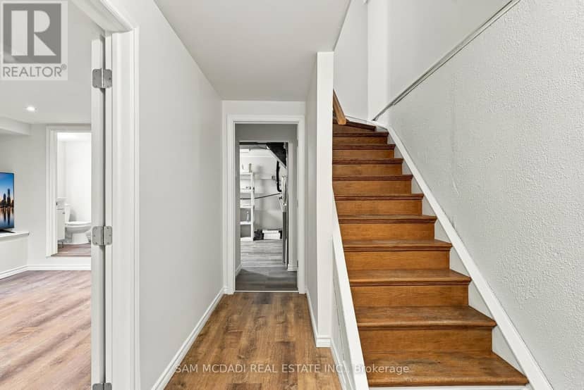 87 - 2779 Gananoque Drive — photo 27 of 34
