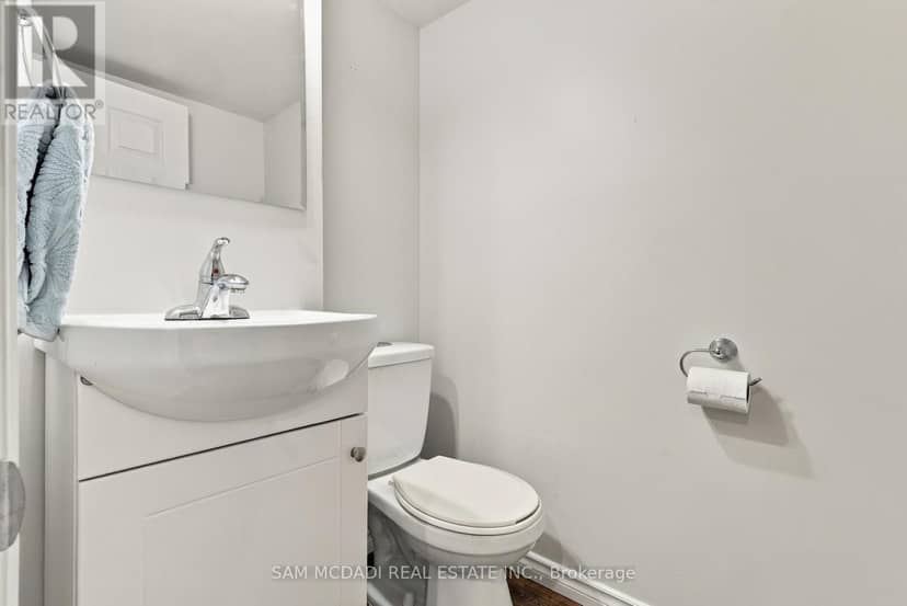 87 - 2779 Gananoque Drive — photo 31 of 34