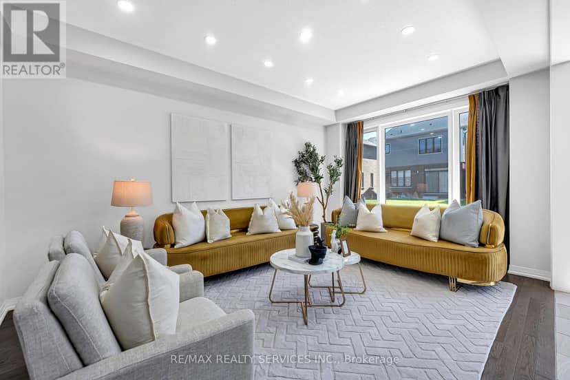 13 Steadman Street — photo 1 of 40