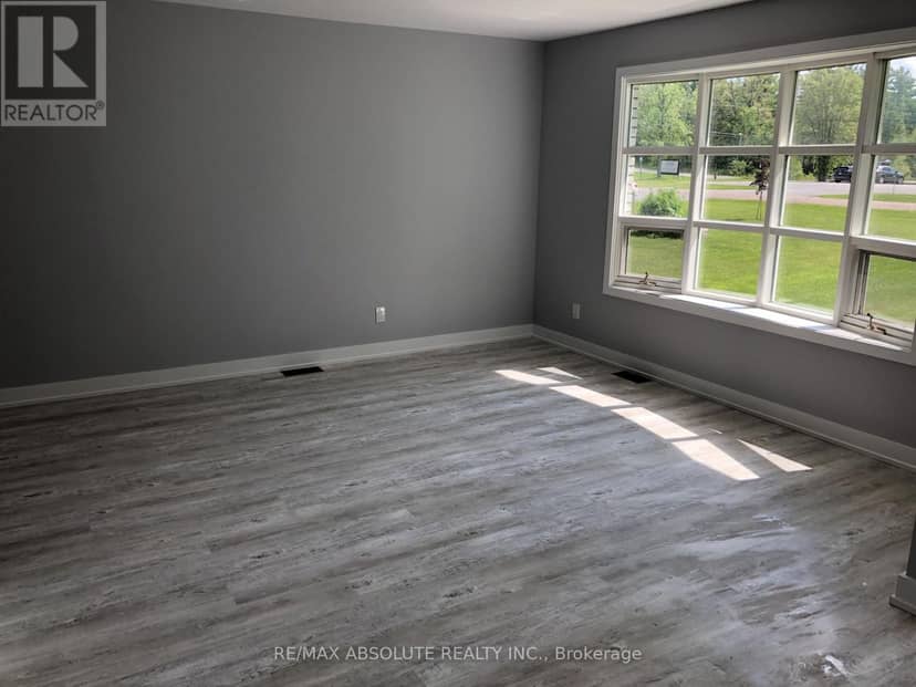 1112 Francis Street, Greater Madawaska, photo 4