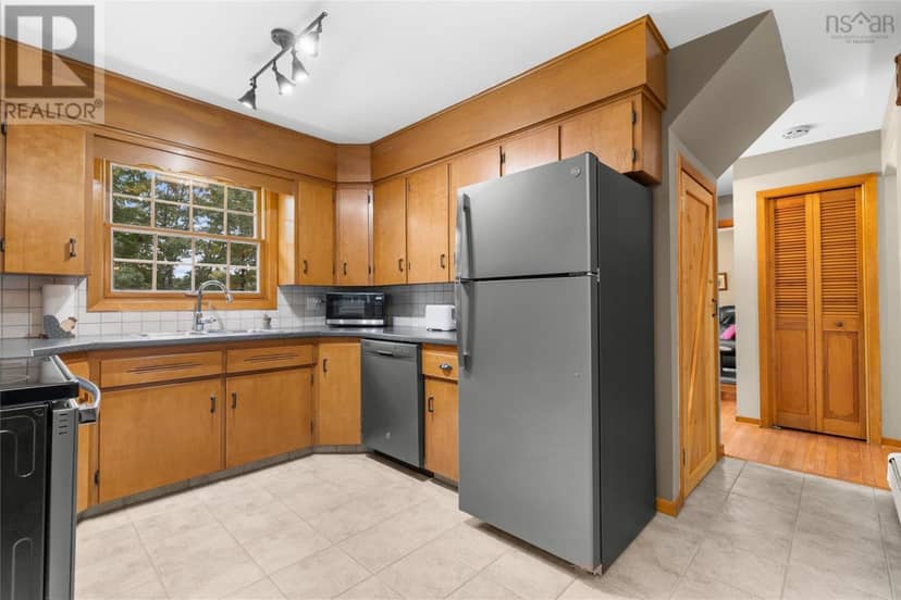 1271 Italy Cross Road — photo 7 of 40