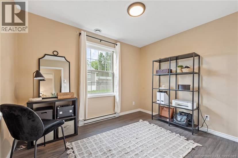 114 Sequoia Drive — photo 15 of 21